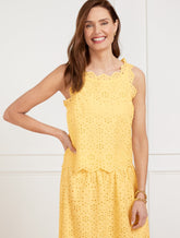 Floral Diamond Eyelet Short Shell