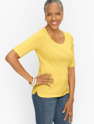 Scoop Neck Curved Hem Tee - Pima Solid