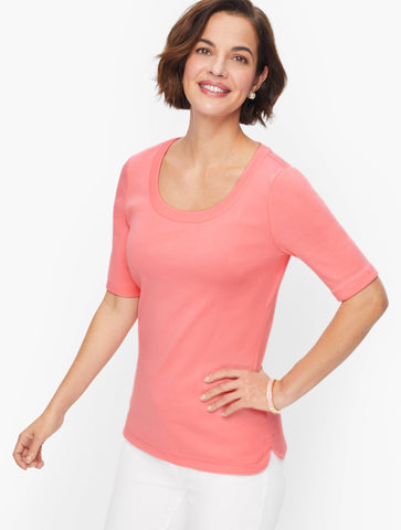Scoop Neck Curved Hem Tee - Pima Solid
