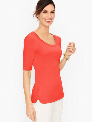 Scoop Neck Curved Hem Tee - Pima Solid