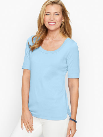 Scoop Neck Curved Hem Tee - Pima Solid