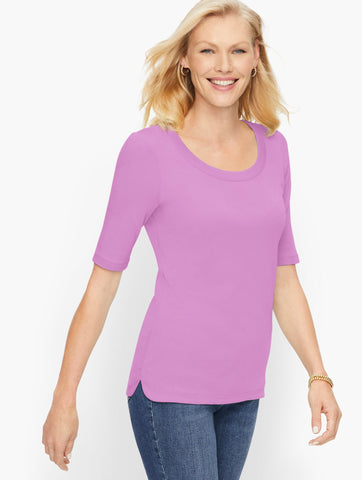 Scoop Neck Curved Hem Tee - Pima Solid