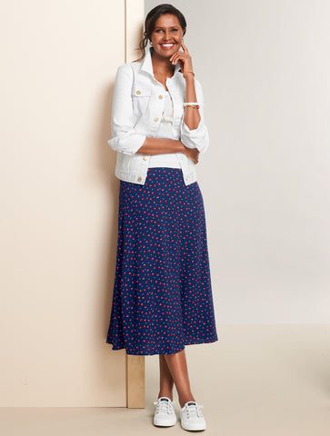 Scoop Neck Curved Hem Tee - Pima Solid