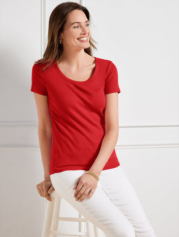Ribbed Scoop Neck Tee