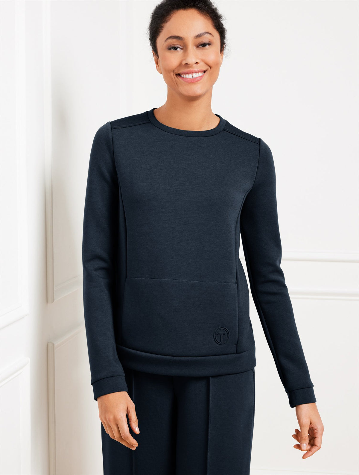 AirKnit Stretch Pleat Back Pullover