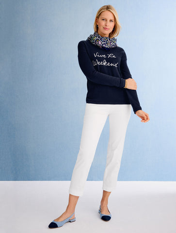 Weekend V-Neck Pullover