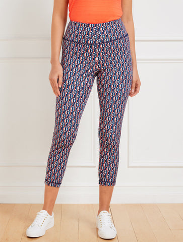 Performance Interlock Capri Leggings - Pinwheel Geo
