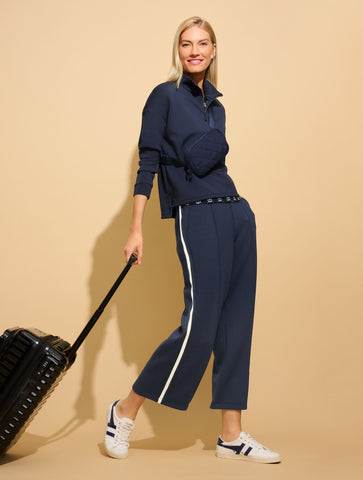 AirKnit Stretch Wide Crop Side Stripe Pants