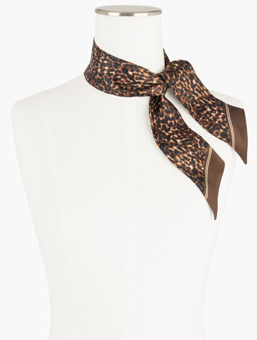 Delicate Leopard Skinny Silk Scarf